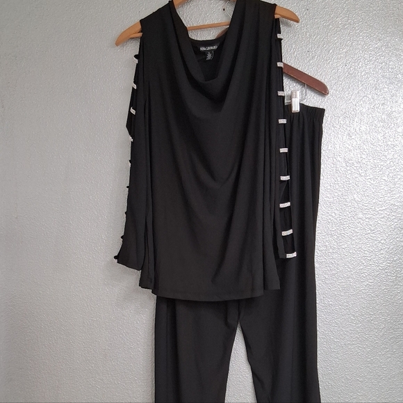 NWOT 2 Piece Pant Set With Crystal Bar Detailing    Size XL - Picture 6 of 14